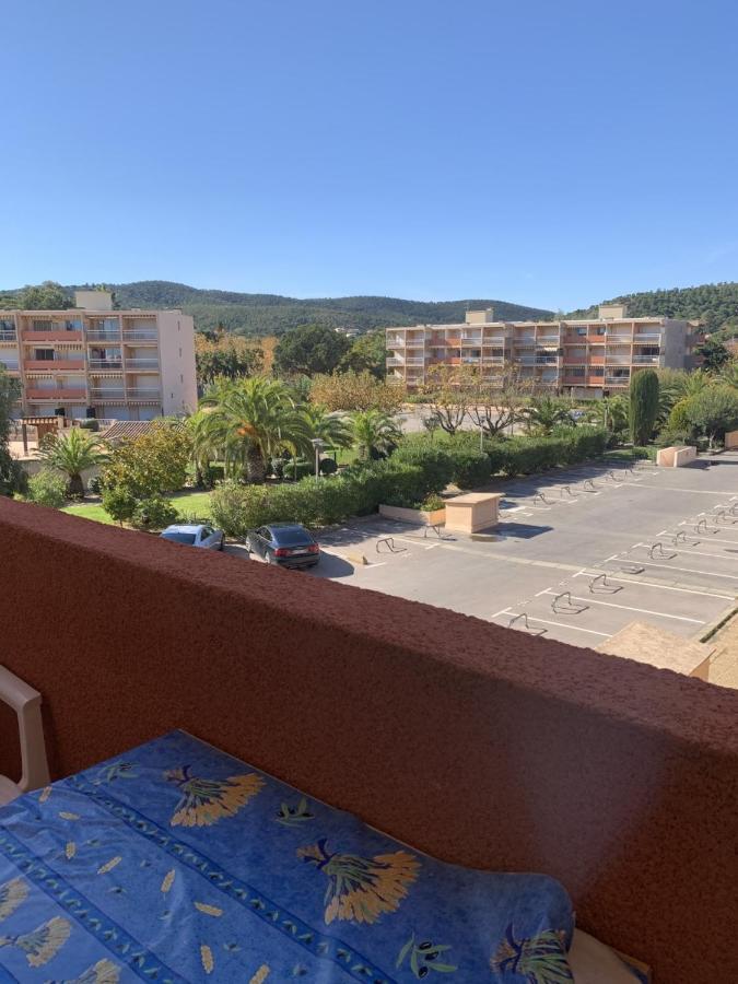 Studio Cabine Les Rives De La Faviere Piscine Et Tennis Les Pieds Dans L'Eau Bormes-les-Mimosas Eksteriør billede